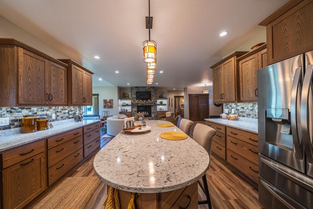 626 Lake Forest Circle, Detroit Lakes, MN 56501