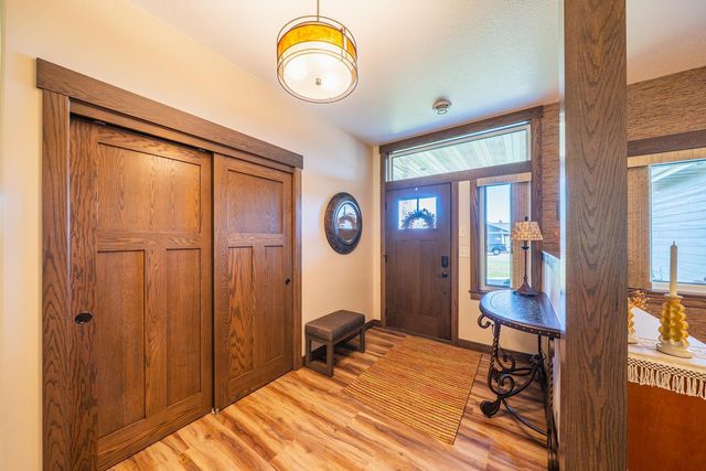 626 Lake Forest Circle, Detroit Lakes, MN 56501