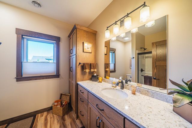 626 Lake Forest Circle, Detroit Lakes, MN 56501