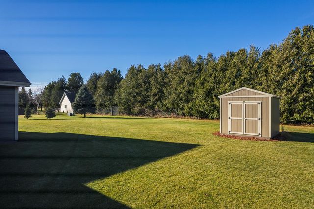 626 Lake Forest Circle, Detroit Lakes, MN 56501