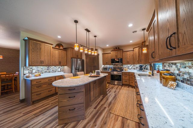 626 Lake Forest Circle, Detroit Lakes, MN 56501