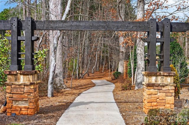 113 Saidin Lane, Troutman, NC 28166