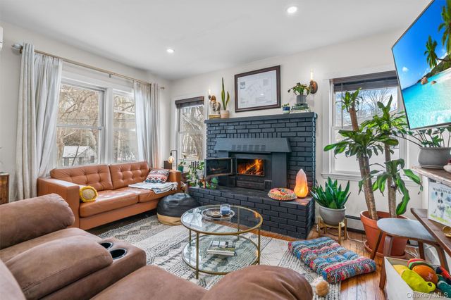 38 Post Hill Road, Mountain Dale, NY 12763