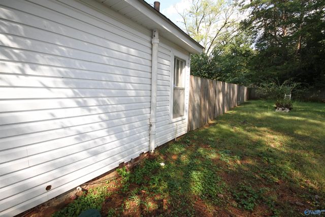 3905 Penny Street SW, Huntsville, AL 35805