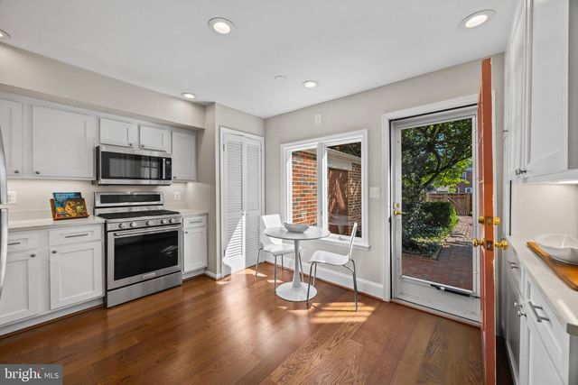 612 S SAINT ASAPH ST, Alexandria, VA 22314