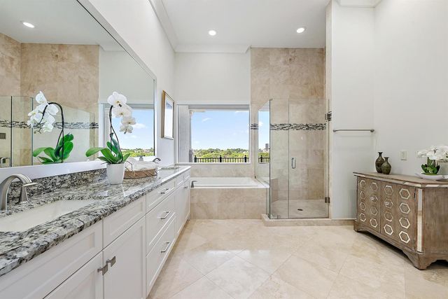 138 Tierra Lane 6, Jupiter, FL 33477