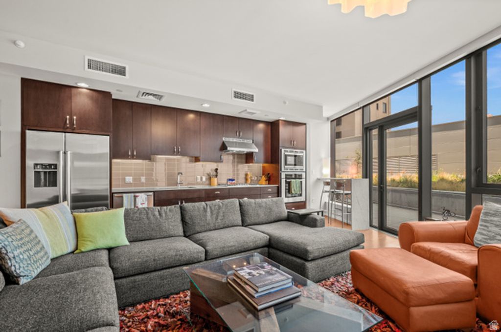 35 E 100 S #402, Salt Lake City, UT 84111 — photo 3