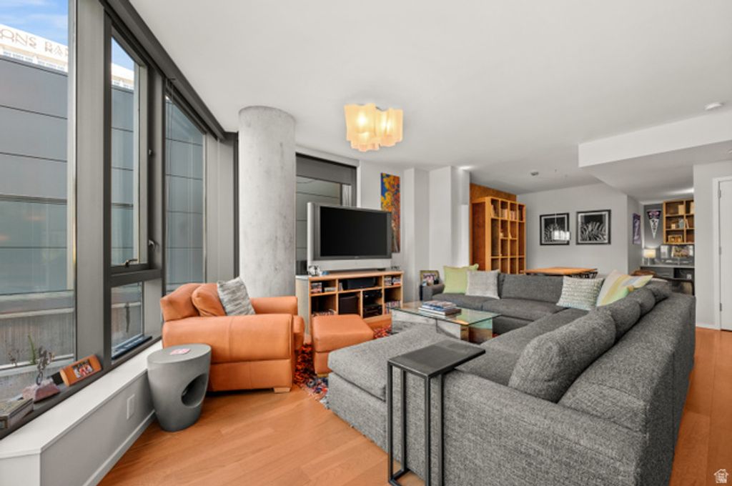 35 E 100 S #402, Salt Lake City, UT 84111 — photo 5