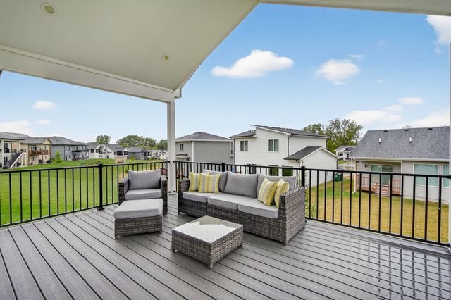 5108 154TH Circle, Urbandale, IA 50323