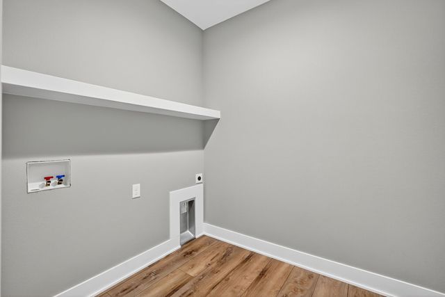 5108 154TH Circle, Urbandale, IA 50323