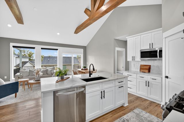 5108 154TH Circle, Urbandale, IA 50323