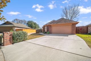 705 Woodrow Circle, New Braunfels, TX 78130