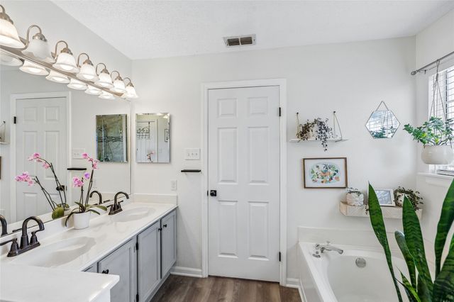 2325 Kildeer Trail, Grand Prairie, TX 75052