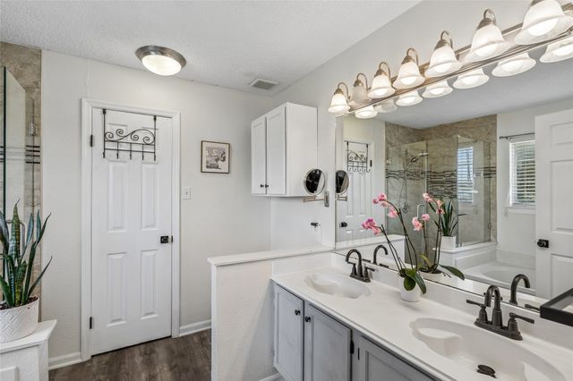2325 Kildeer Trail, Grand Prairie, TX 75052