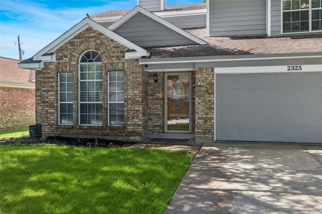 2325 Kildeer Trail, Grand Prairie, TX 75052