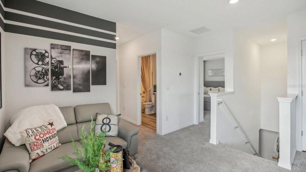 Image 18 of property listing at 12022 NOBLE CHASE PATH, Dade City, FL 33525