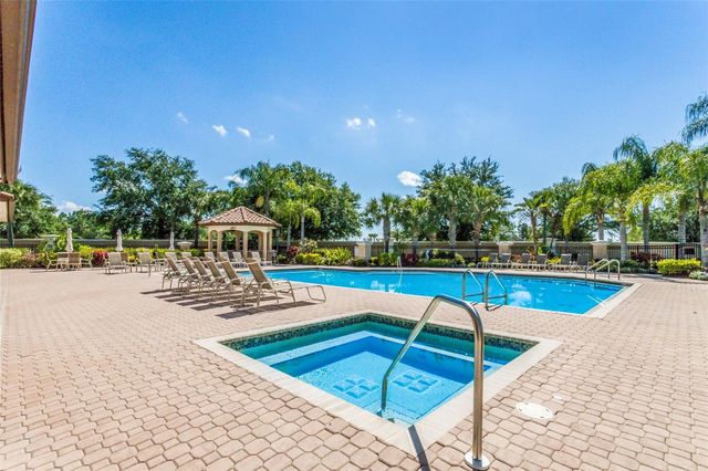 8139 MIRAMAR WAY 8139, Lakewood Ranch, FL 34202