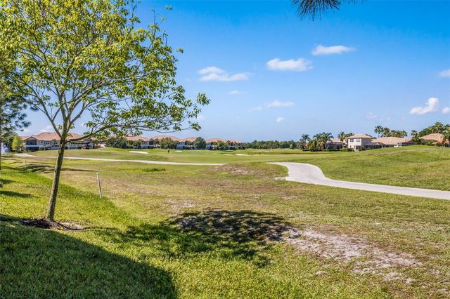 8139 MIRAMAR WAY 8139, Lakewood Ranch, FL 34202