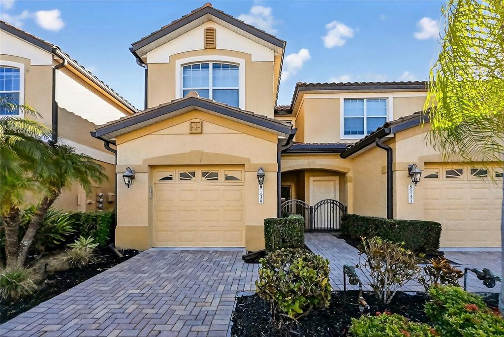 8139 MIRAMAR WAY 8139, Lakewood Ranch, FL 34202