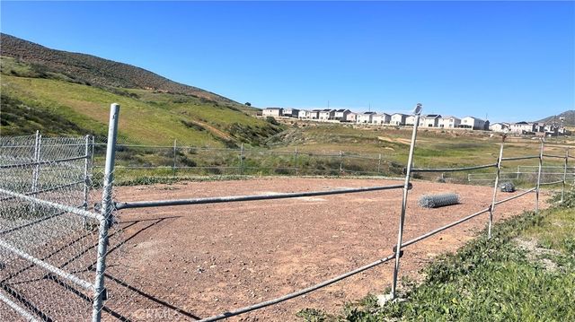 0 cole, Lake Elsinore, CA 92530