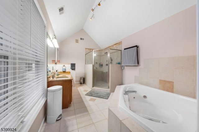 123 Vail Rd, Knowlton Twp., NJ 07832