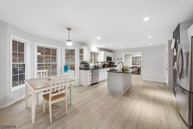 123 Vail Rd, Knowlton Twp., NJ 07832