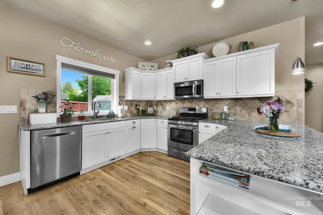 6650 S Red Shine Way, Boise, ID 83709