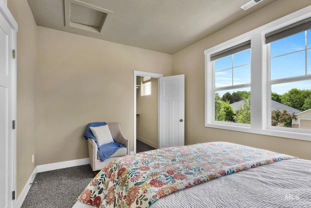6650 S Red Shine Way, Boise, ID 83709