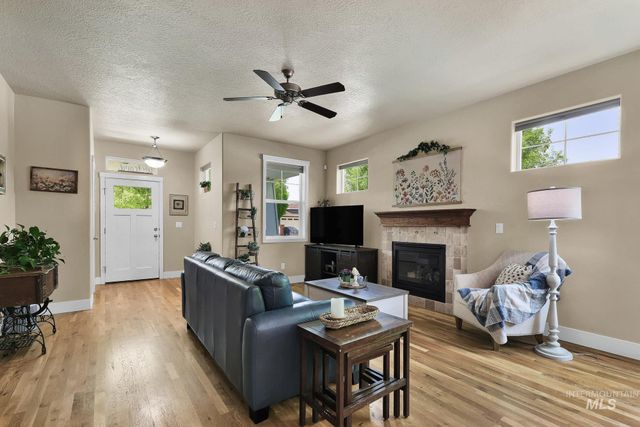6650 S Red Shine Way, Boise, ID 83709