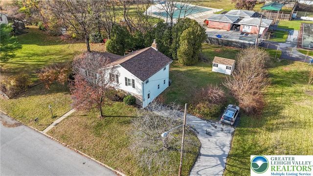 2901 Fairmont Street, South Whitehall Twp, PA 18104