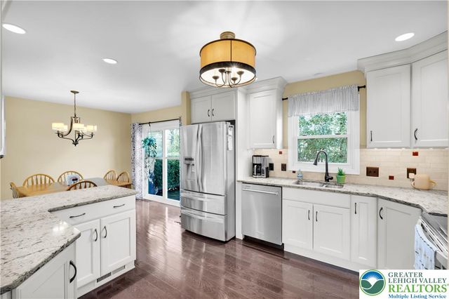 2901 Fairmont Street, South Whitehall Twp, PA 18104