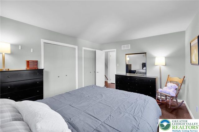 2901 Fairmont Street, South Whitehall Twp, PA 18104