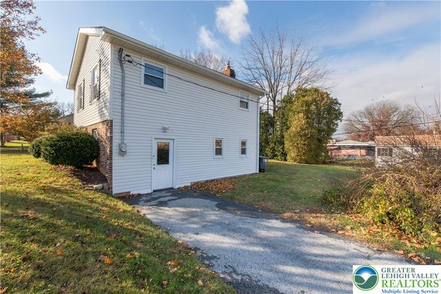 2901 Fairmont Street, South Whitehall Twp, PA 18104