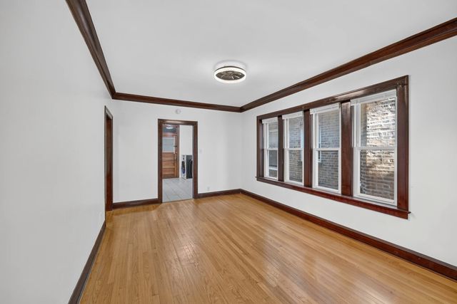 7324 S Maplewood Avenue 1, Chicago, IL 60629