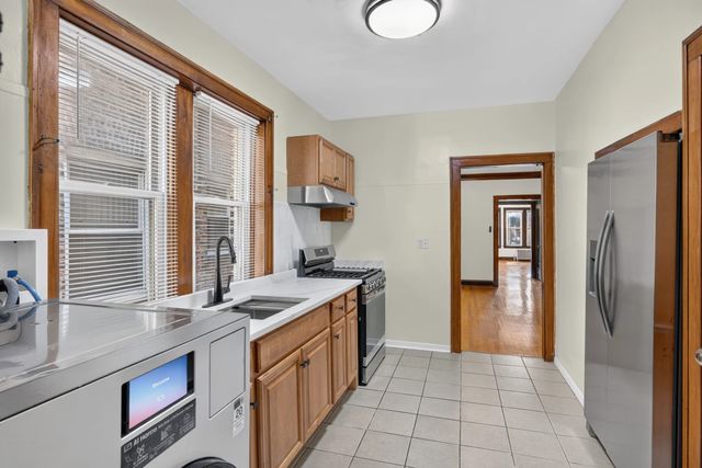7324 S Maplewood Avenue 1, Chicago, IL 60629