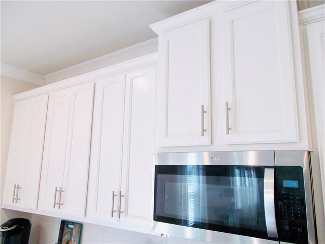 612 Auburn Crossing Drive, Auburn, GA 30011