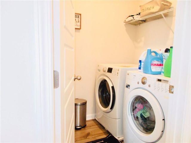 612 Auburn Crossing Drive, Auburn, GA 30011