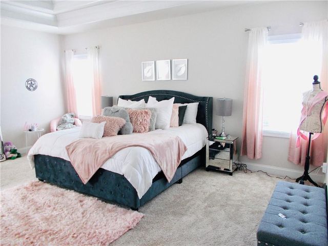 612 Auburn Crossing Drive, Auburn, GA 30011