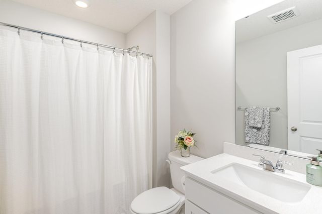 17341 Duvall Court, Lakeville, MN 55044