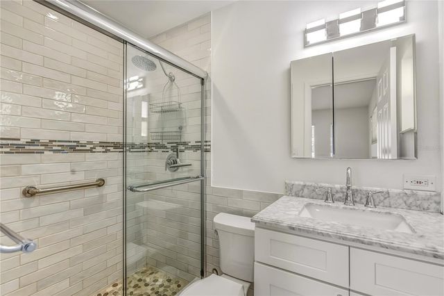 1900 BENJAMIN FRANKLIN DRIVE V12, Sarasota, FL 34236