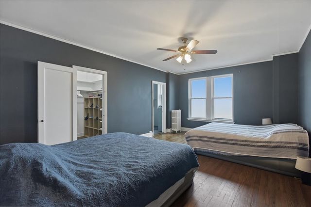 4940 S East End Avenue 17A, Chicago, IL 60615