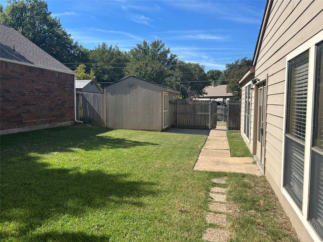 105 S Macarthur Boulevard, Coppell, TX 75019