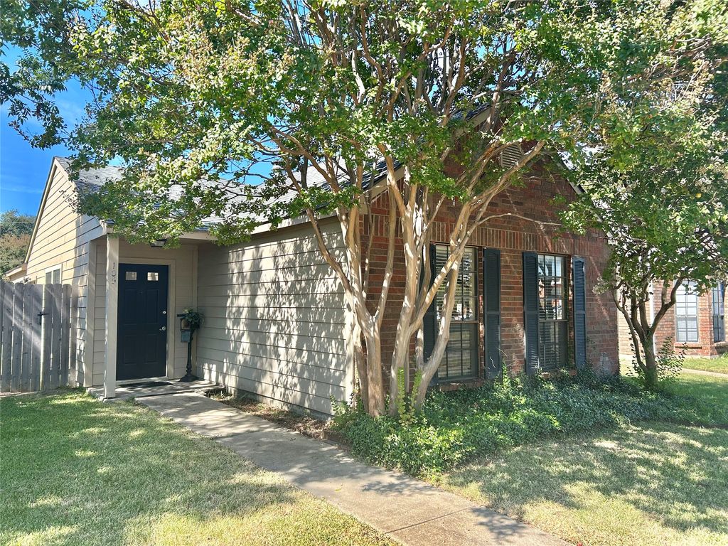 105 S Macarthur Boulevard, Coppell, TX 75019
