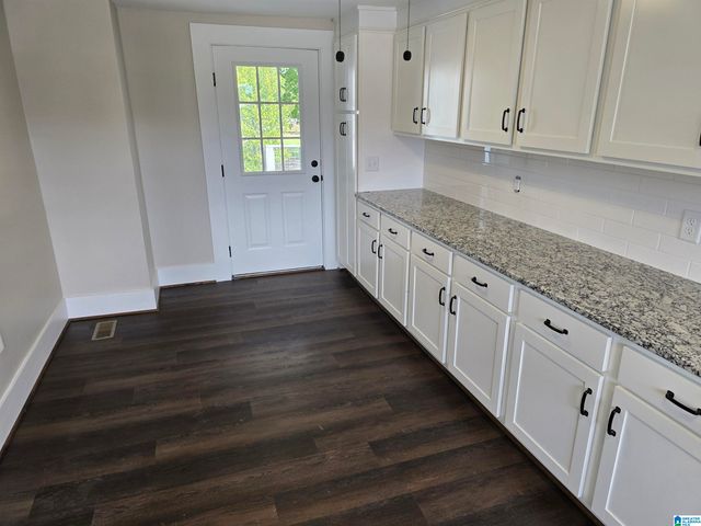 9620 HIGHWAY 231, Rockford, AL 35136