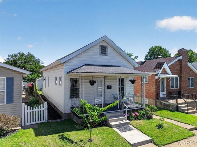 5305 Blow Street, St Louis, MO 63109