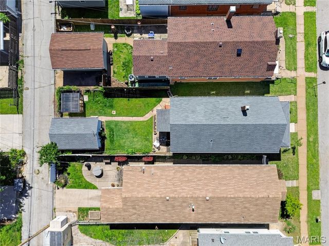 5305 Blow Street, St Louis, MO 63109