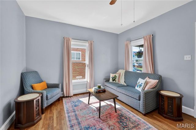 5305 Blow Street, St Louis, MO 63109