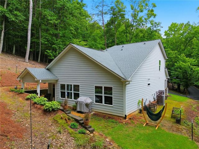 138 Louie Court, Waleska, GA 30183