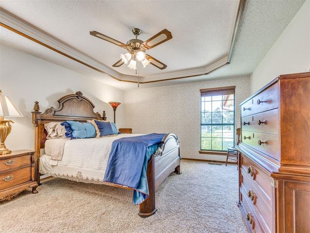 2201 Dena Drive, Guthrie, OK 73044