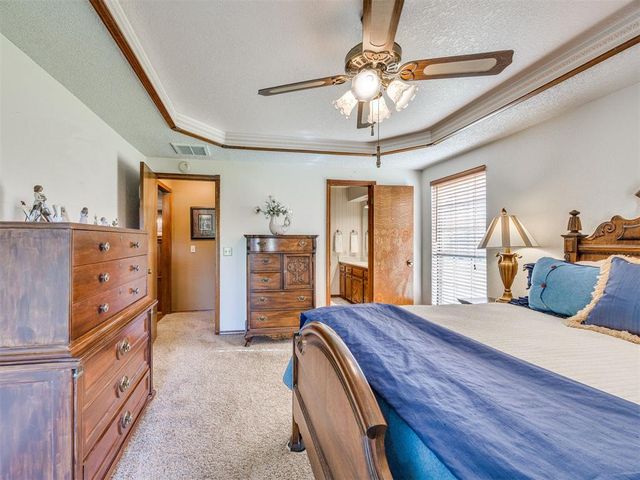 2201 Dena Drive, Guthrie, OK 73044